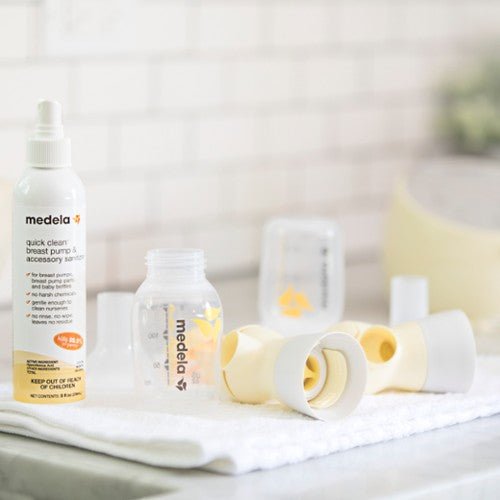 Medela - Quick Clean Breast Pump & Accessory Sanitizer Spray